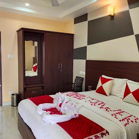 Hotel John Towers Tirunelveli Esterno foto