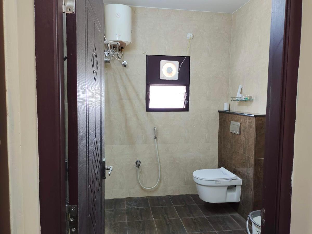 Hotel John Towers Tirunelveli Esterno foto