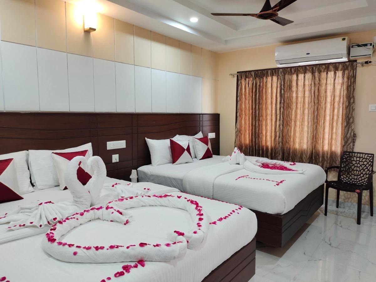 Hotel John Towers Tirunelveli Esterno foto