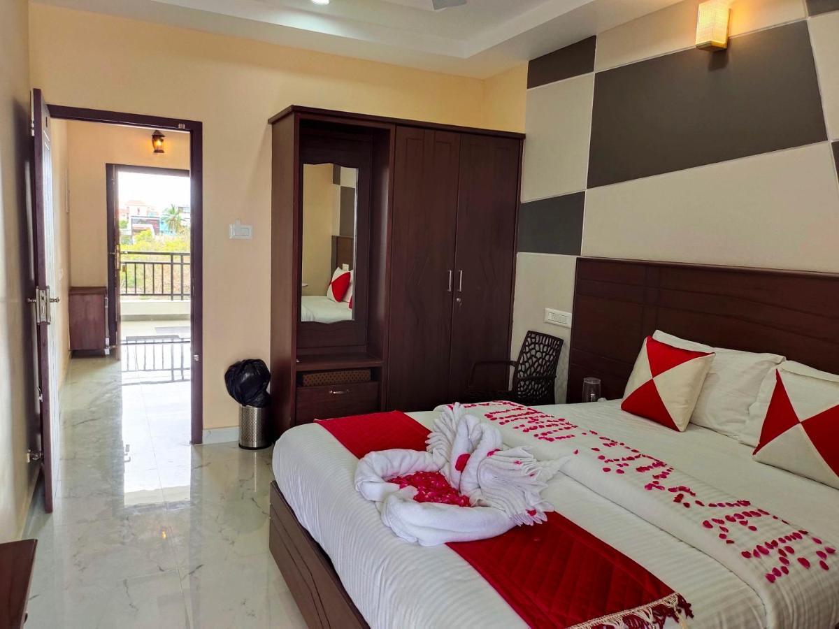 Hotel John Towers Tirunelveli Esterno foto